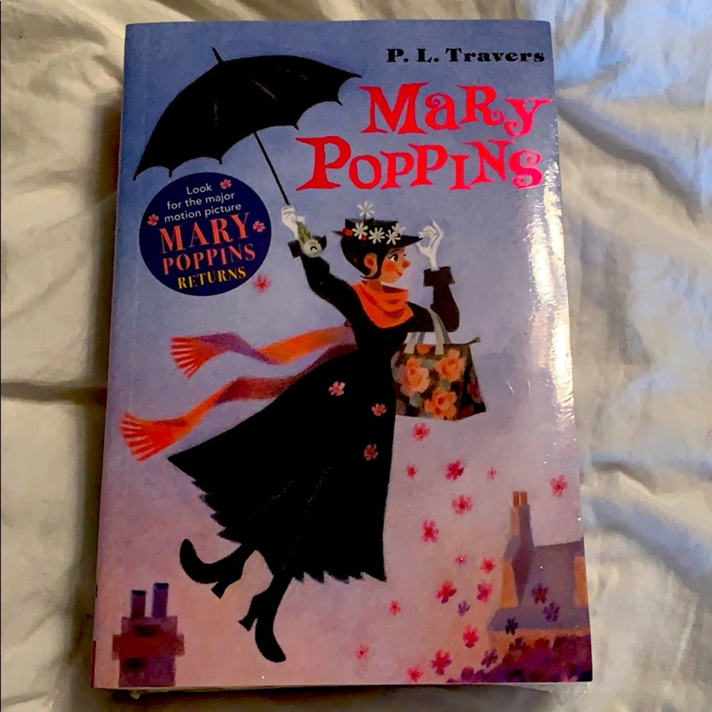 P.L. Travers Mary Poppins 3 pack